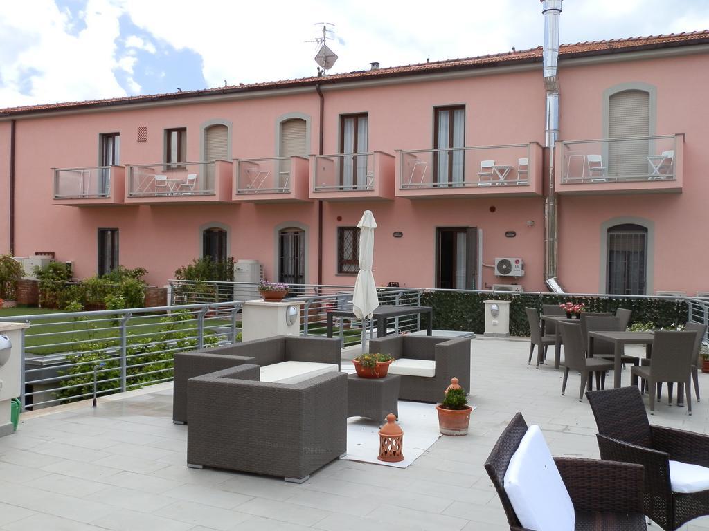 Hotel Lucerna Castiglione della Pescaia Exterior photo