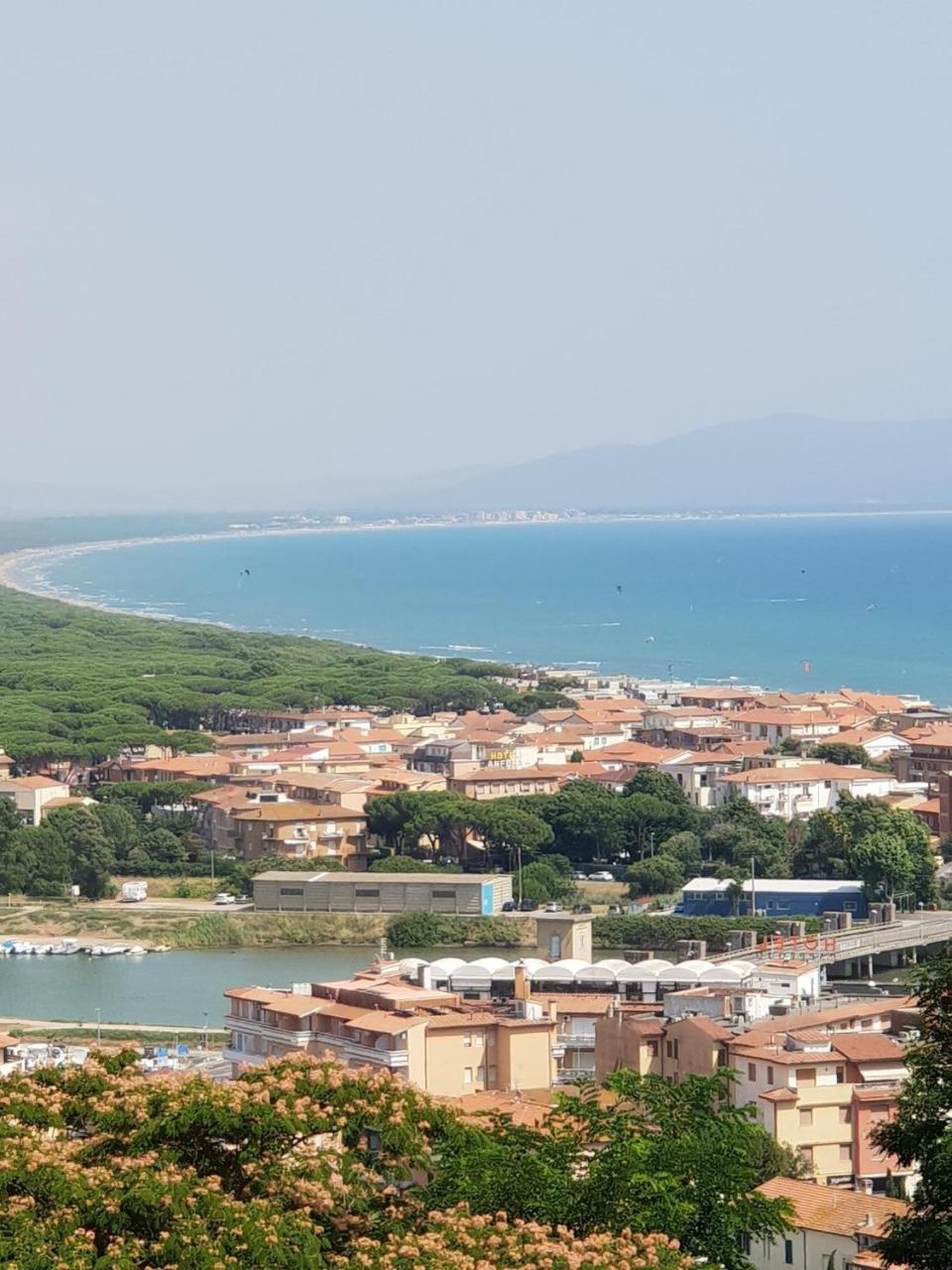 Hotel Lucerna Castiglione della Pescaia Exterior photo